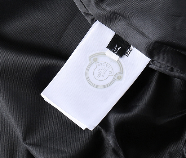 ブランドジャケット角部分ディテール